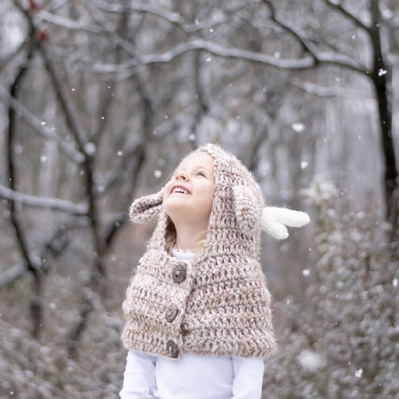 NWT. Kid / Teen Reindeer Scarf Hat. (8 and Up) - Picture 3 of 8